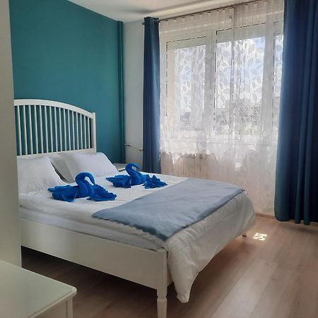 Cozy Apartment At Gara De Nord Bucharest Luaran gambar
